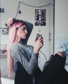 Roshelle, la cantante sexy che ha fatto impazzire Fedez 23
