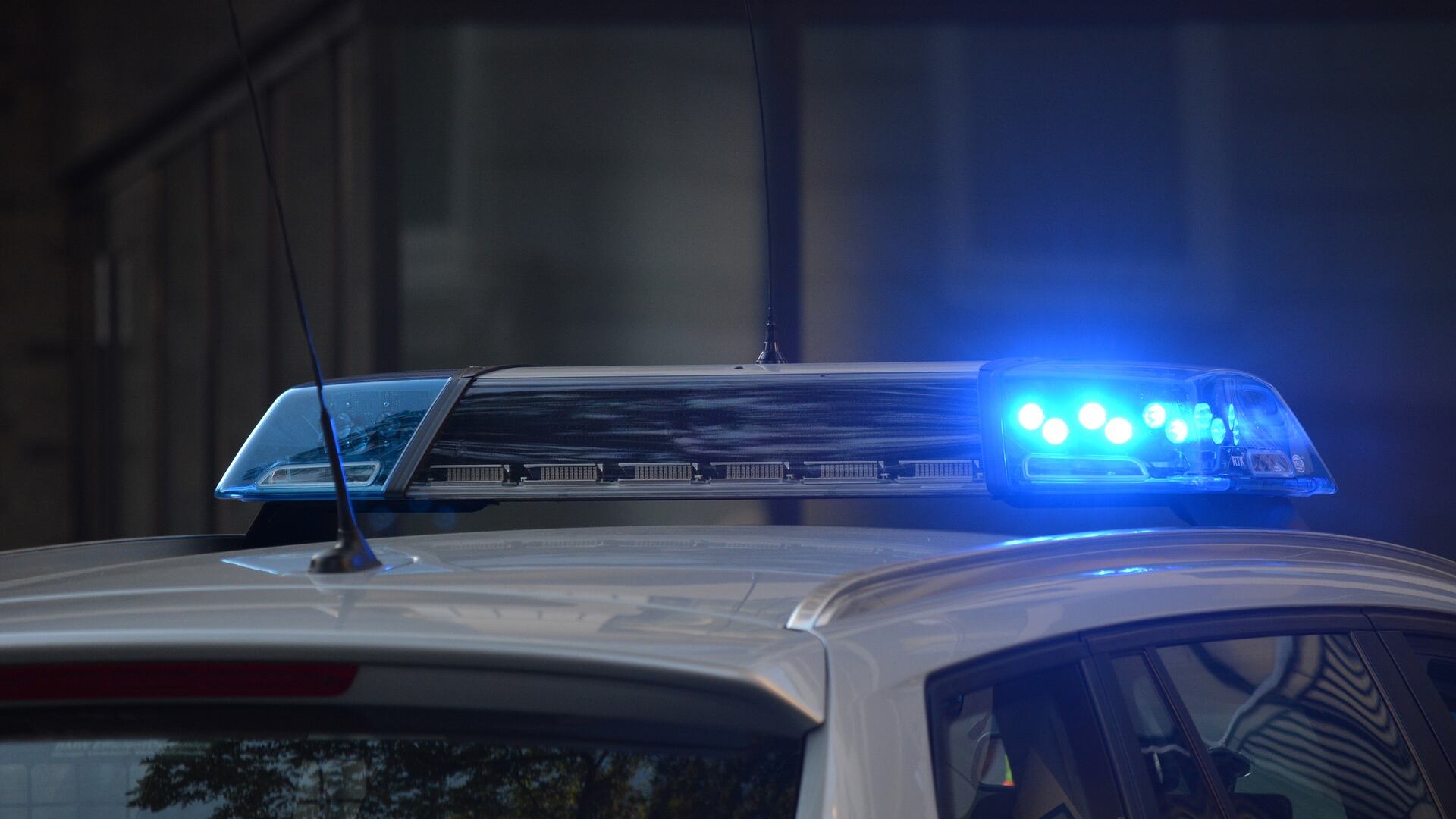 Molestano disabile e gli incendiano casa. Tra gli arrestati anche due minorenni