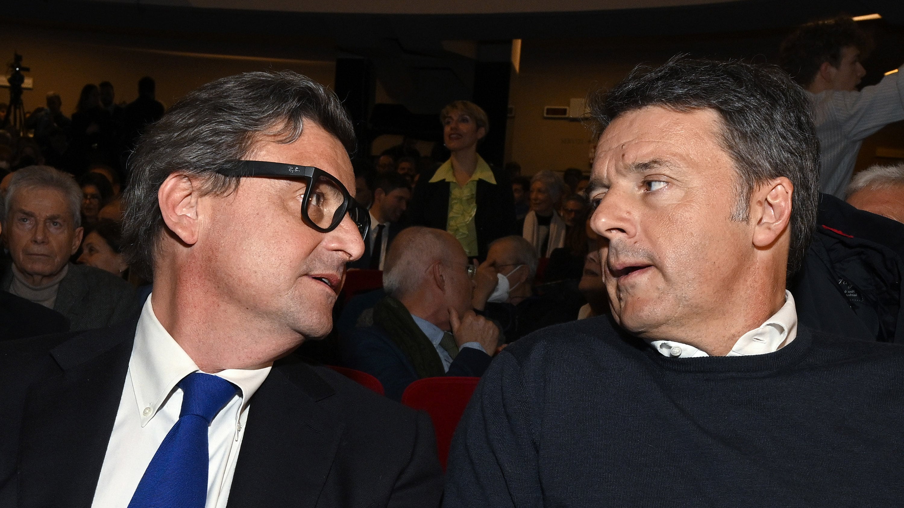 Linea e alleati, scambio Renzi-Calenda