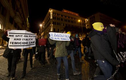Manifestazione contro Putin per le Pussy Riot 3