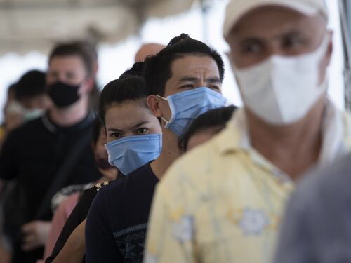 Virus, l'avvertimento dell'Oms: "In Asia l'epidemia non è ancora finita"