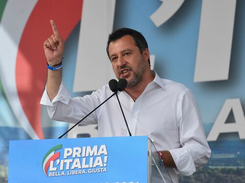 Salvini torna in piazza: "Centrodestra unito per la libertà degli italiani"