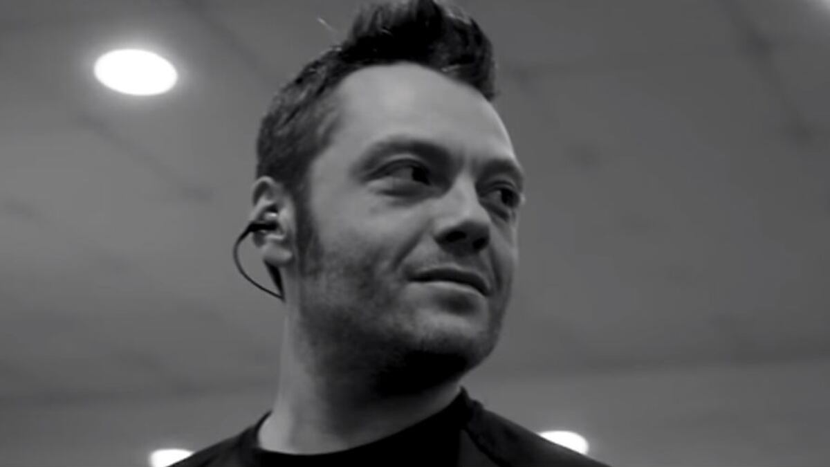 "L’idea del matrimonio è stata di Victor". Tiziano Ferro racconta il suo amore da favola
