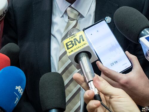 L'Europa preoccupa l'Oms "Casi di nuovo in crescita" Qatar, mille operai infetti