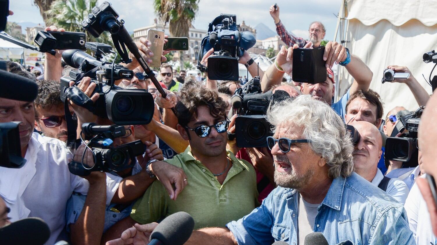 Grillo: "Il capo del M5s sono io"