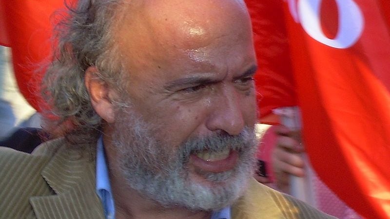 La sinistra non si arrende: "Amnistia per Cesare Battisti"