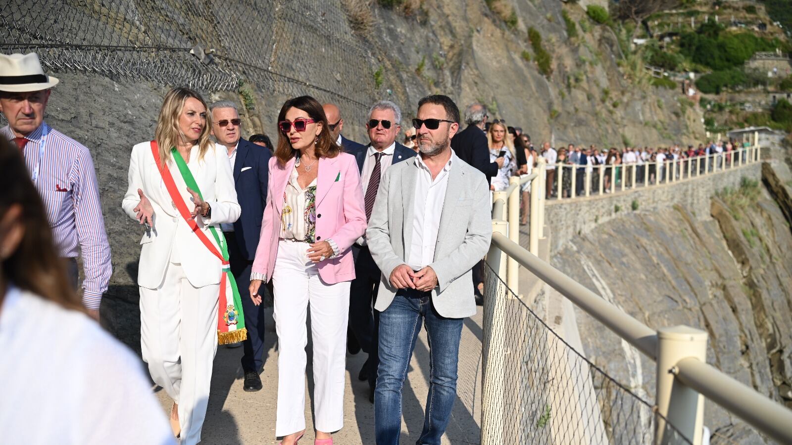 Riaperta "Via Dell'Amore", il ministro Santanchè: "Fiore all'occhiello del patrimonio Unesco"