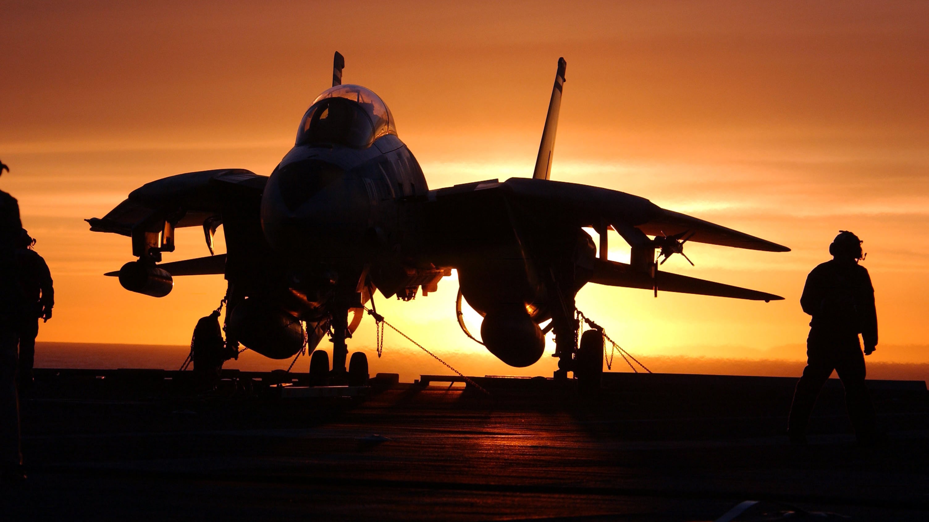 Gli F-14 Tomcat sono davvero un ricordo: così termina l'era di "Top Gun"