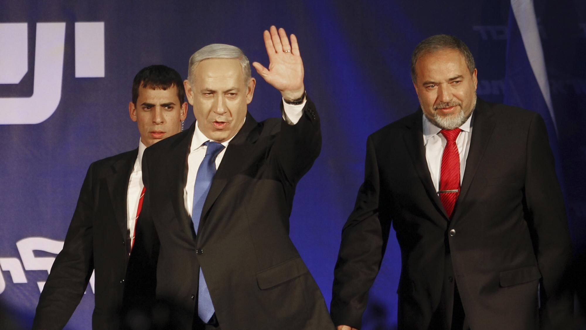 Israele, Netanyahu più forte con Lieberman alla Difesa