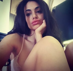 Cristina Buccino e le altre: le single più sexy 19