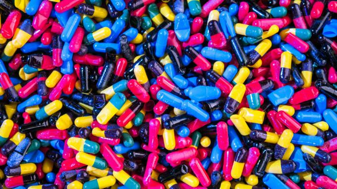 Farmaci: cosa fare oltre la scadenza?