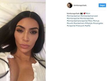 Kim Kardashian provocante a letto  8