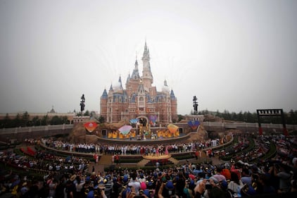 Shangai, apre il primo Disneyland cinese  4