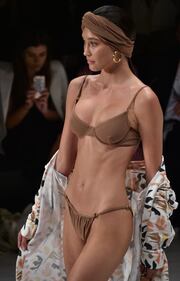 Australia Fashion Week, è tempo di swimwear 17
