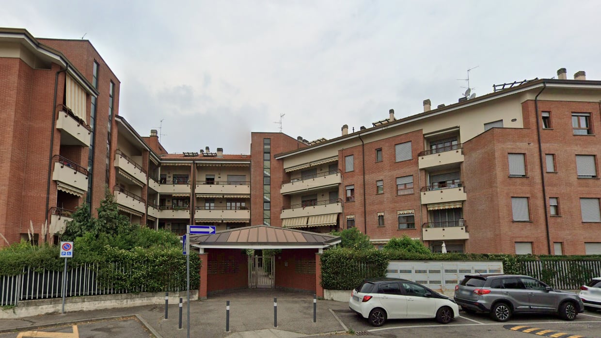 La lite, poi la coltellata al petto. Così la 33enne uccide il compagno a Bovisio Masciago