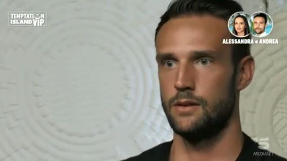 Temptation Island Vip, Alessandra si lascia "palpare" dal single Andrea