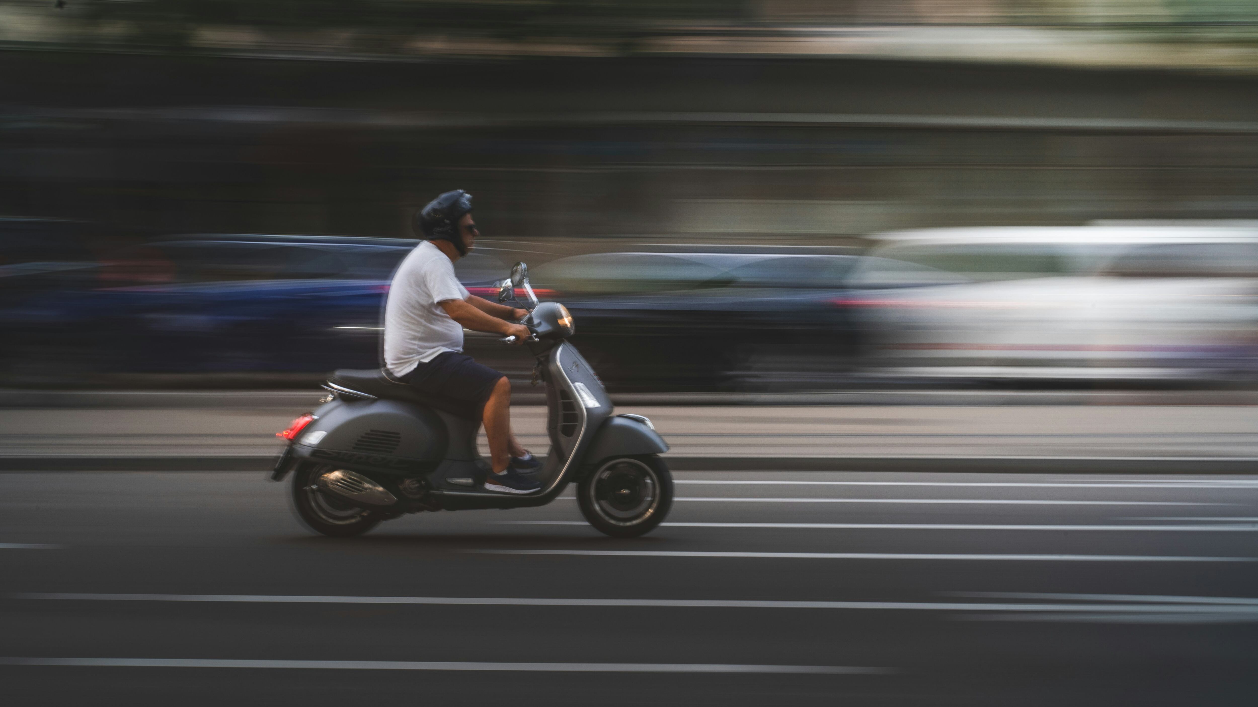 "Sì" agli scooter 125 su autostrade e tangenziali