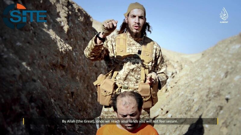 Un nuovo video degli otto attentatori di Parigi 3
