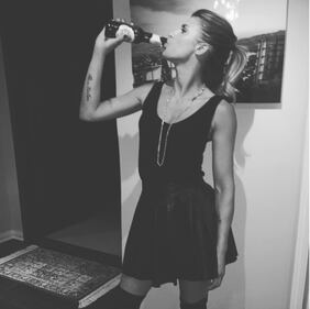 Elisabetta Canalis compie 38 anni: le foto sexy 2