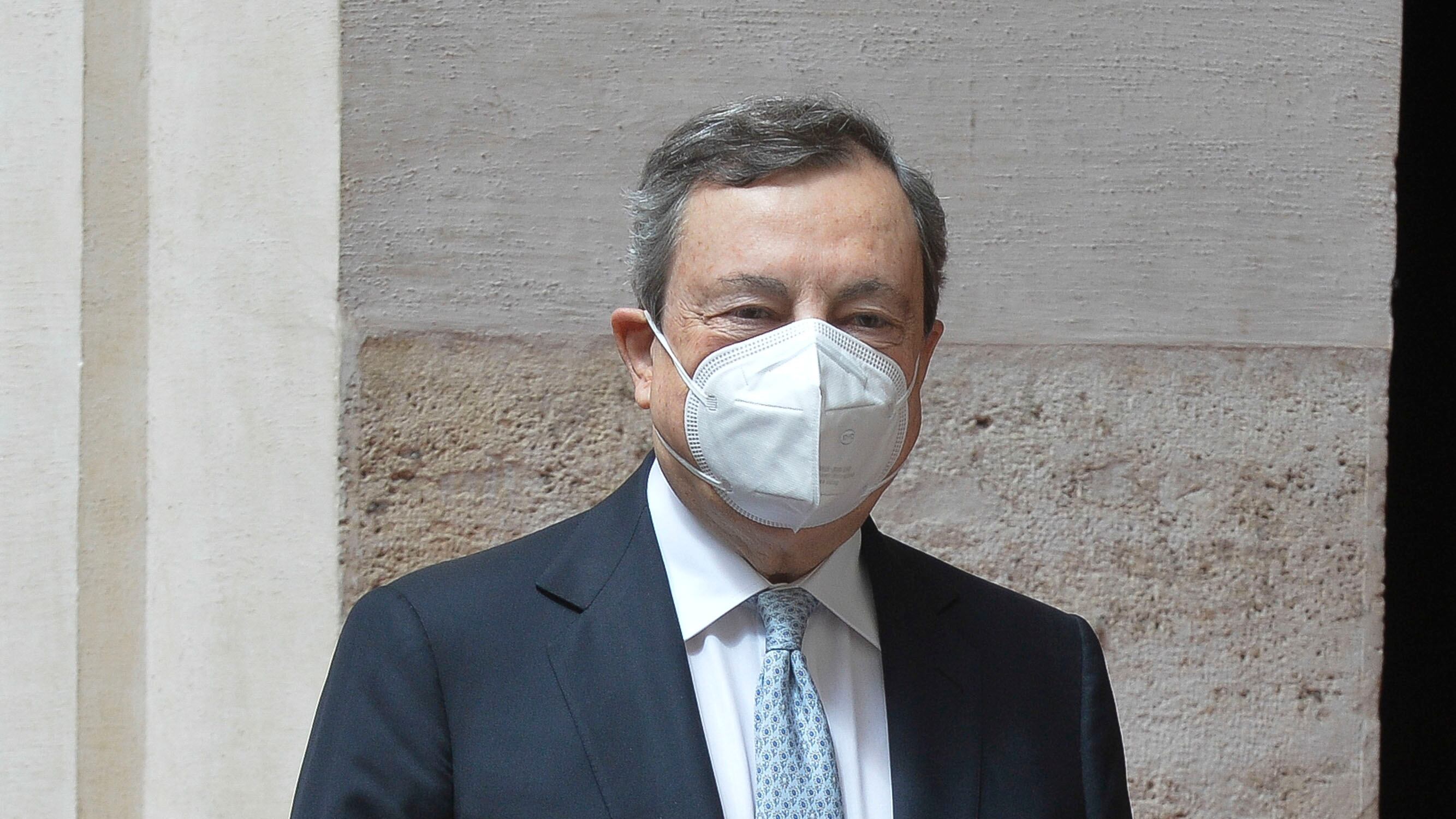 Oggi l'ok al Sostegni Bis. Soldi al lavoro e incentivi auto