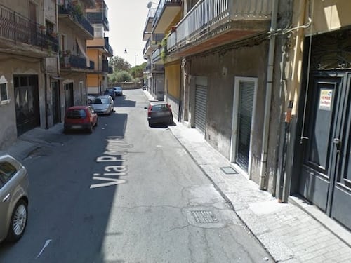 "Dammi i soldi per la droga": spara e uccide il fratello