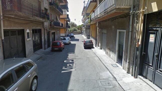 "Dammi i soldi per la droga": spara e uccide il fratello