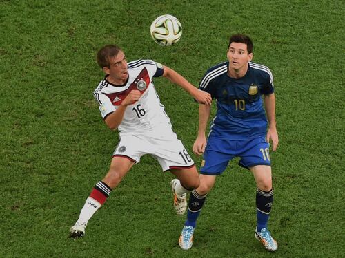 La spinta di capitan Lahm, Hummels "balla" troppo