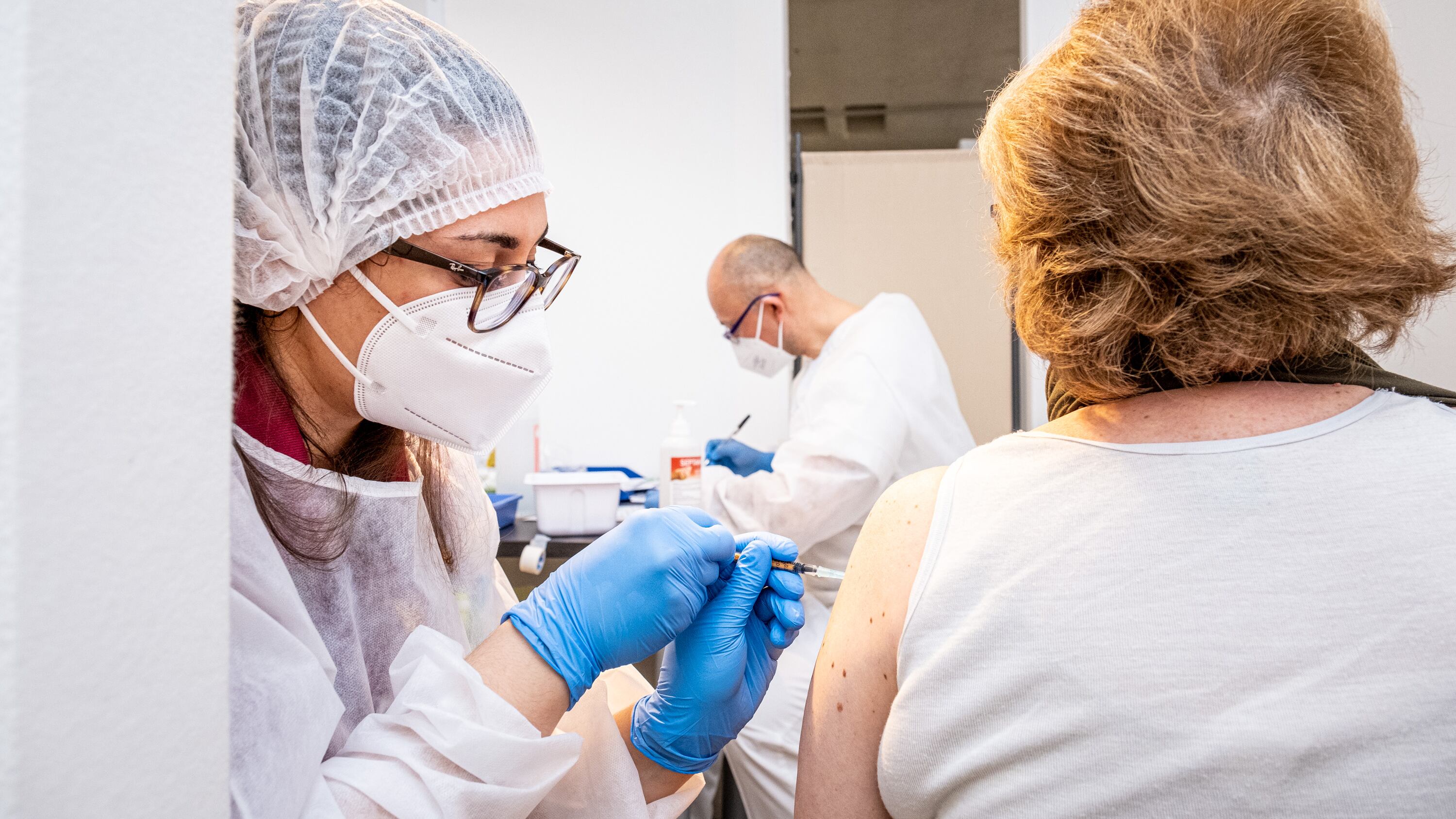 Monodose, difende dai sintomi gravi al 100%. Johnson&Johnson: 7,3 milioni di dosi ad aprile