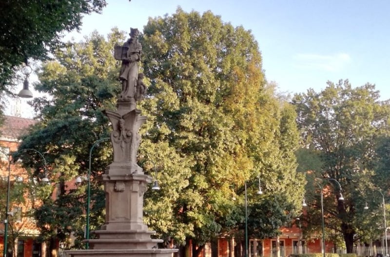 San Lazzaro piazza Vetra