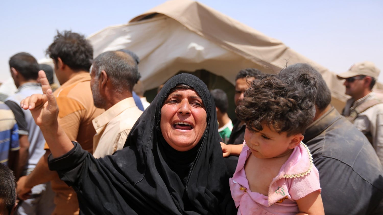 Iraq, milizie ed esercito si scontrano con l'Isis per riconquistare Ramadi
