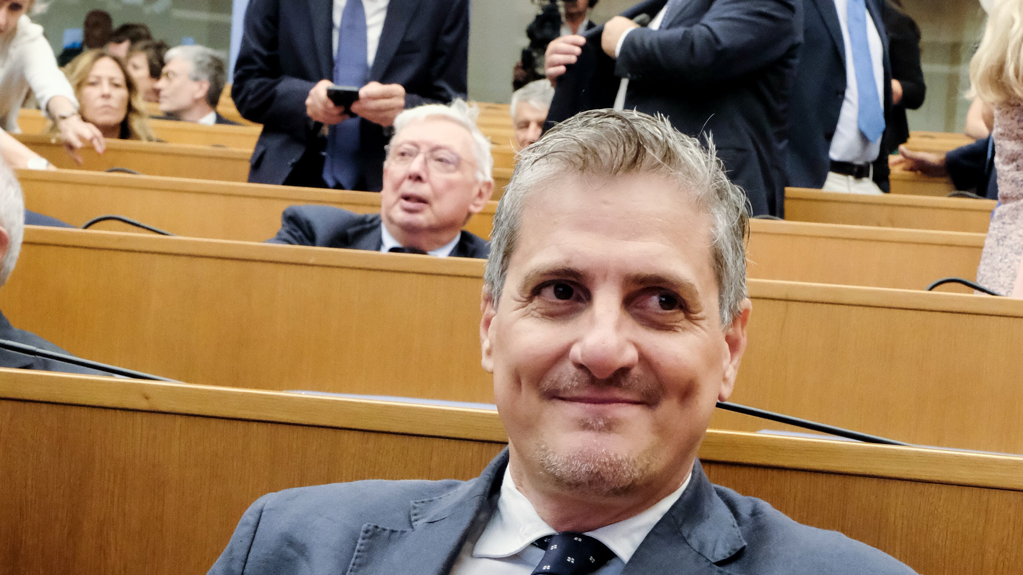 "La stampa va protetta. Il governo combatterà anche questa pirateria"