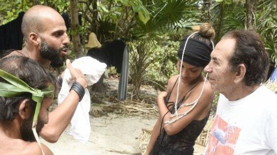 Isola dei Famosi, furibonda lite tra Giucas e Jonathan: "Sei aggressivo"