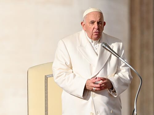 Il Papa "patriota": "Italiani, fate figli"