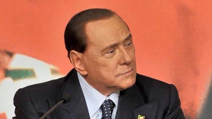 Berlusconi apre il conclave per il rilancio di Forza Italia