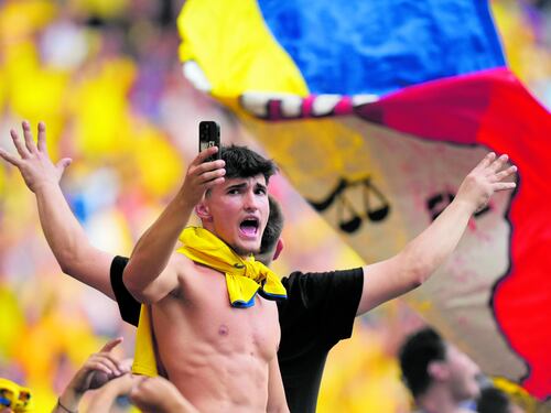 Il calcio diventa un'arma sporca