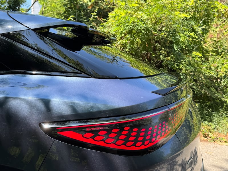 BYD Sealion 7: la gallery del nuovo suv coupè cinese 17