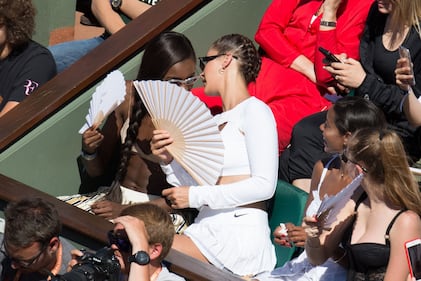 Bella Hadid al Roland Garros in versione "Basic Instinct" 10