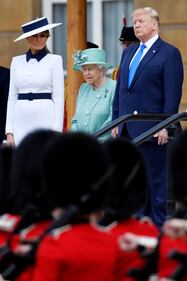 Il Presidente Trump alla cerimonia di benvenuto a Buckingham Palace  7