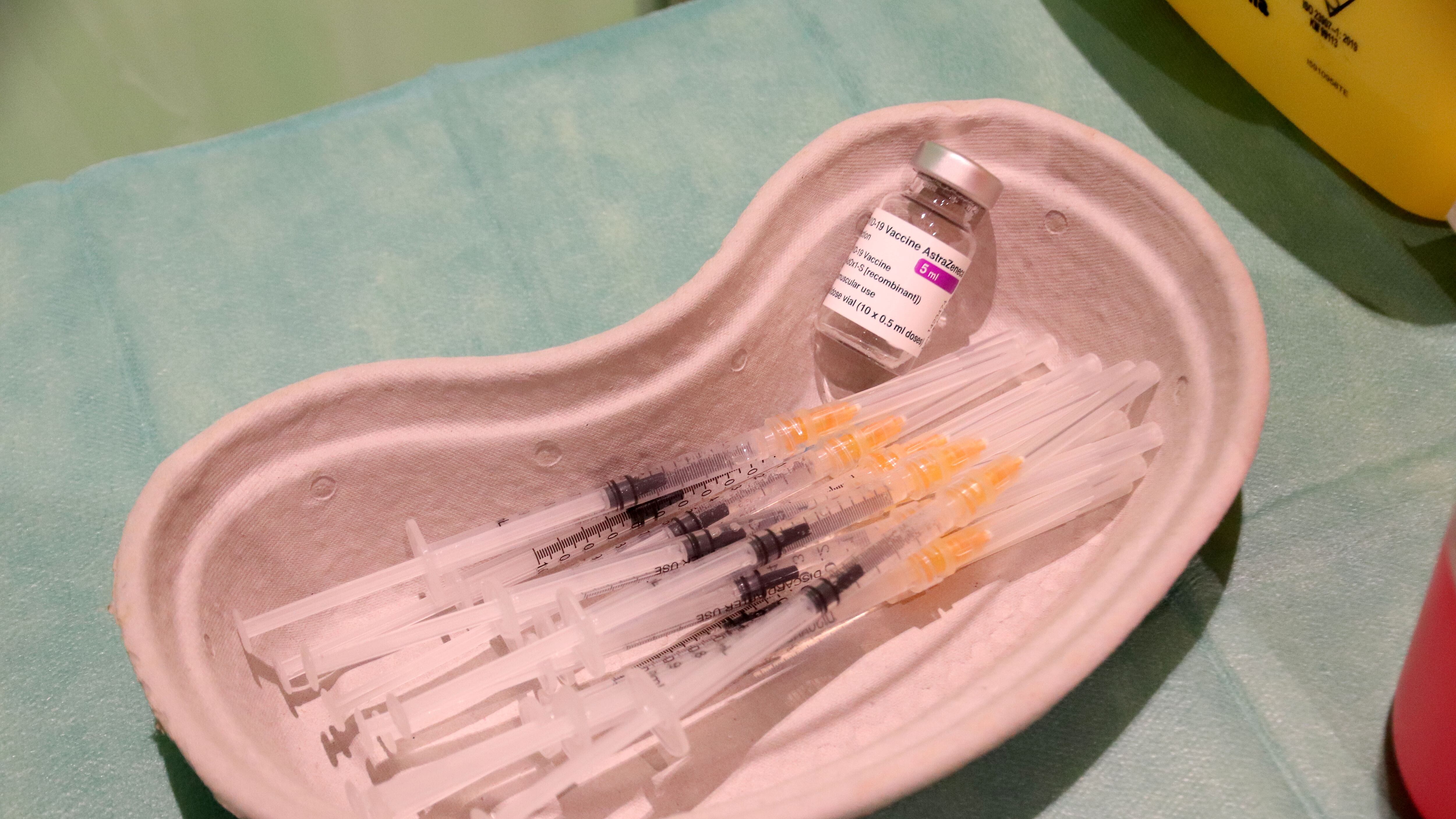 I vaccini entrano in fabbrica: obiettivo 400mila lavoratori