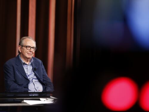 Padoan lancia l'ipotesi di una grande coalizione