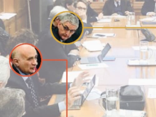 Così è nato il "piano segreto": ecco chi c'era seduto al tavolo