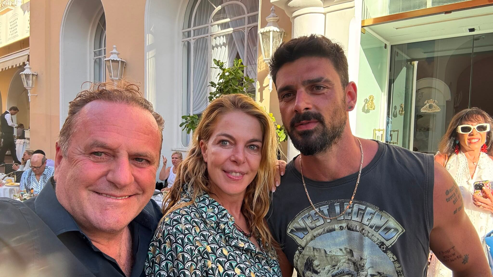 Gerini, Russo, Prati e Lembo da Caprì a "Paradise" su Rai2