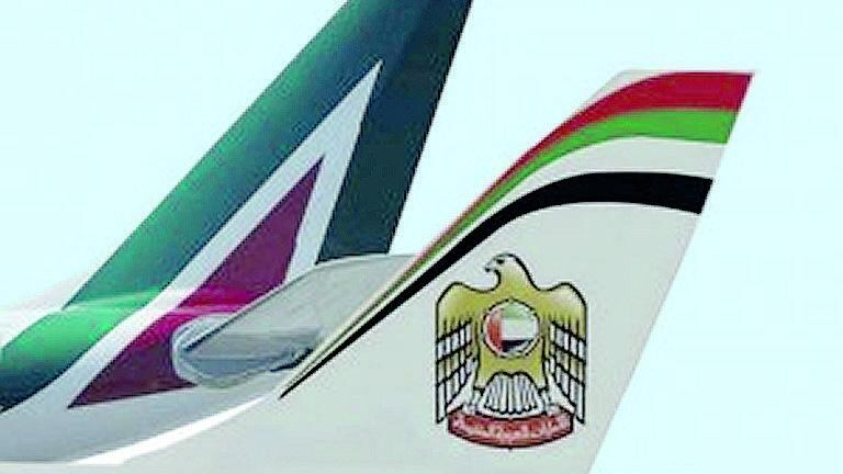 Il piano Etihad per Alitalia: basi a Roma e Abu Dhabi