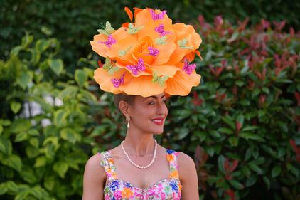 Trionfo di cappelli e colori ad Ascot 12