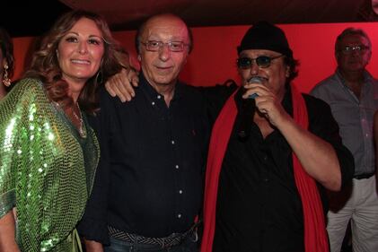 La "dolce vita" di Luciano Moggi in Versilia 6