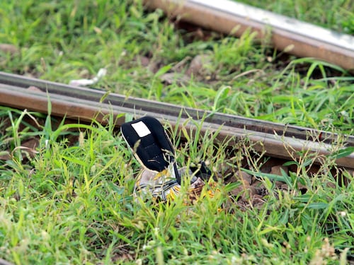 Tram travolge un uomo a Milano
