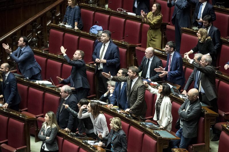 Fiano dà in escandescenze in Aula 7
