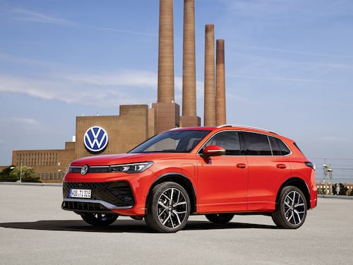Volkswagen Tiguan 2024: guarda tutte le foto