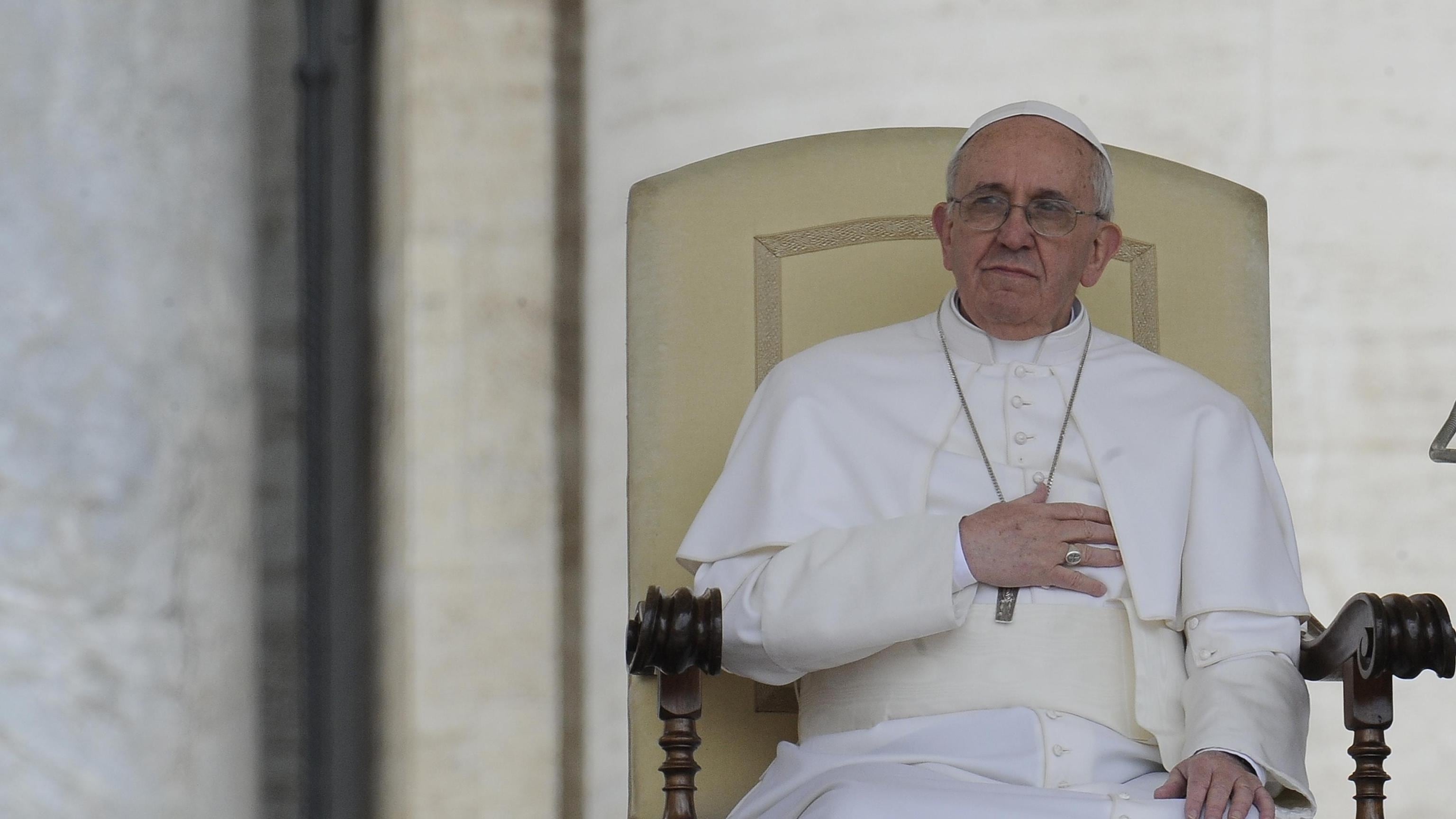 Il Papa dal volto umano: "Anche io ho i miei peccati"
