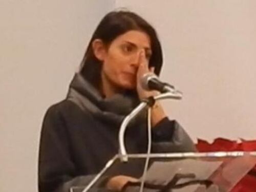 La Raggi è già alla terza indagine